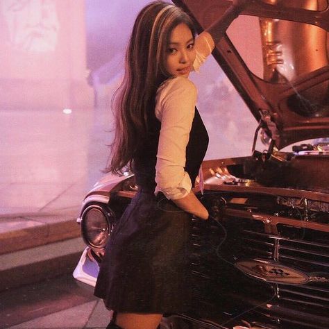 As If It's Your Last Jennie, Jennie As If Its Your Last, Blackpink As If Its Your Last, As If Its Your Last, จีซอง Nct, Black Hair Kpop, Jennie Kim Blackpink, Foto Ideas Instagram, Blackpink Video