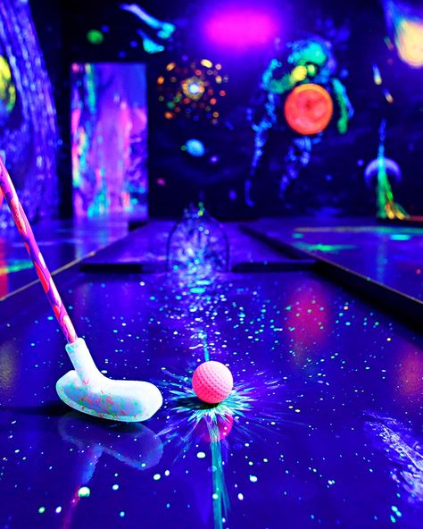 Indoor Mini Golf, Mini Golf Course, Miniature Golf, Bowling Alley, Neon Aesthetic, Neon Glow, Indoor Playground, Putt Putt, Mini Golf