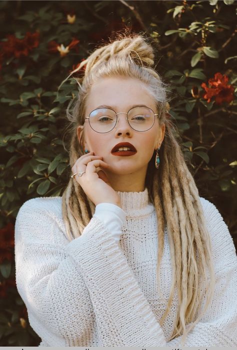 Blonde Half Dreads, Dreadlocks Hairstyles For White Women, Locs For White Women, Dreadlock For White Women, Partial Dreadlocks White Women, Dreads White Woman, Dreads Styles For Women White, Partial Braids, Hairstyles For White Women