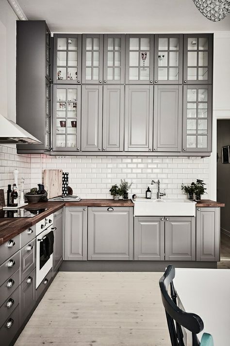 Grey Kitchen Backsplash Ideas, Grey Kitchen Backsplash, Серая Кухня, Kitchen Backsplash Ideas, Kabinet Dapur, New Kitchen Cabinets, Diy Kitchen Island, Grey Kitchen Cabinets, Backsplash Ideas