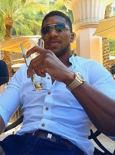 Antony Joshua, Boxing Anthony Joshua, Kickboxing Gym, Inspiration Workout, Mens Casual Suits, My Bae, Anthony Joshua, Private Jets, African Men