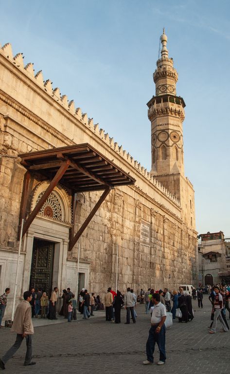 Damascus Old City Umayyad (or Great) Mosque (Jamia al-Umaw… | Flickr Damascus Architecture, Old Syria, Old Mosque, Comercial Interior Design, Syria Pictures, Old Damascus, Arab Architecture, Arabian Architecture, Islamic Quotes About Life