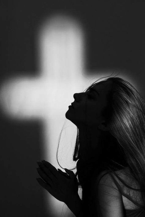 Woman Praying Images, Jesus Lyrics, Jesus Love Images, Christian Photography, Friend Of God, Church Aesthetic, Jesus Photo, Jesus Wallpaper, Christian Pictures