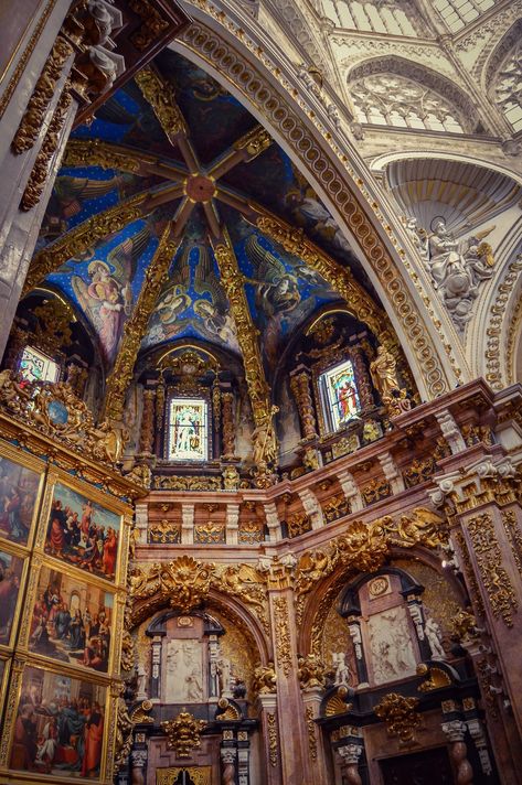 Altar Mayor de la Catedral de Valencia (Valencia - Spain) | Flickr Portugal Lagos, Valencia Cathedral, Valencia City, Spain Aesthetic, Senior Trip, Valencia Spain, Europe Summer, Spain And Portugal, Future Travel