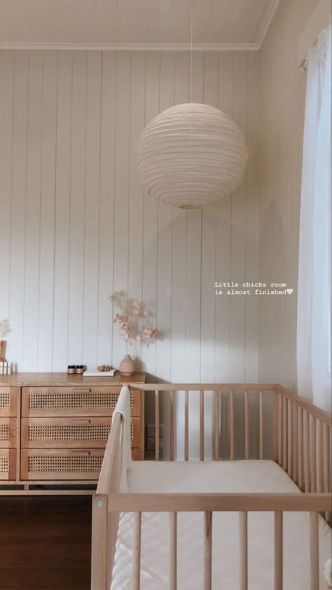 Gender Neutral Baby Nursery, Nursery Accent Wall, Baby Room Neutral, Nursery Room Design, Baby Boy Room Nursery, Baby Room Inspiration, Nursery Room Inspiration, Baby Room Design, Nursery Inspo