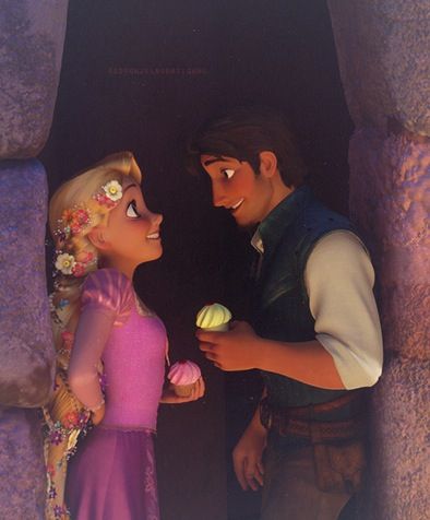 I love this romantic scene in Tangled and its so sweet when you look at their smiles towards each other Animation Disney, Rapunzel And Eugene, Images Disney, Karakter Disney, Flynn Rider, Film Disney, Tangled Rapunzel, Disney Rapunzel, Princess And The Frog