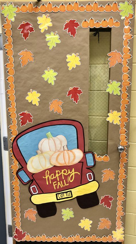 Leaf Classroom Door Ideas, Fall Thanksgiving Classroom Door, Fall Ideas For Classroom Door, October Door Decorations Classroom Preschool, Cute Classroom Ideas Kindergarten, Preschool Fall Door Decorations, Fall Door Decorations Classroom October, Fall Office Door Decorating Contest, Fall Office Door Decorations