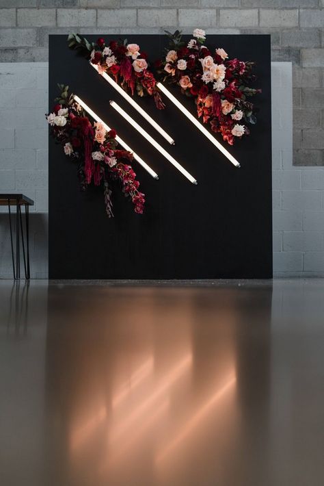 blush burgundy and black wedding backdrop #weddings #wedding #weddingideas #blackweddings #pinkweddings Art Installation, Wedding Guide, Event Styling, Black Wedding, Wedding Backdrop, Wedding Trends, Joinery, Event Design, Event Decor