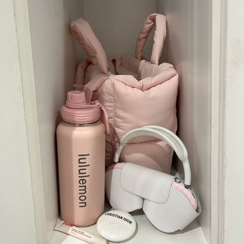 Meet your Posher, Miranda Pilates Essentials, Pilates Outfits, Pink Gym, Pilates Fitness, Pink Lifestyle, Pretty Pink Princess, Pink Pilates, Pilates Princess, Pink Life