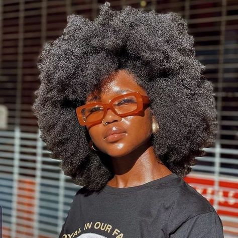 Skin Goals, Type 4 Hair, Natural Afro Hairstyles, 4c Natural, Pelo Afro, 4c Natural Hair, Natural Hair Beauty, Black Hair Care, Afro Hair