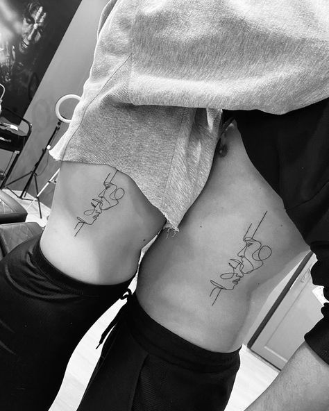 Matching Tattoo Tattoo Ideas Capel, Matching Tattoos Couples Big, Small Love Tattoos Couple, Unique Tattoos Couple, Couple Tattoo Side Rib, A Couple Of Tattoos, Cool Tattoos For Couples, Medium Couple Tattoos, Couples Tattoo Quotes