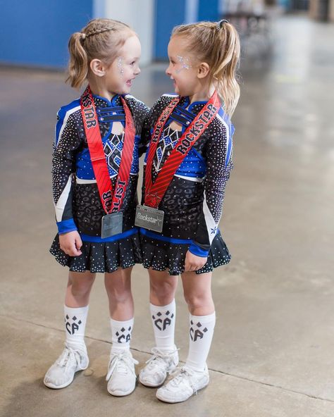 Preppy Kid, Corinne Michaels, Kids Cheering, Cheer Things, Blonde Layered Hair, Toddler Pictures, Cute Cheer Pictures, Preppy Kids, Kids Gymnastics