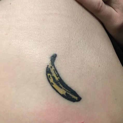 Iggy Pop Tattoo, Andy Warhol Tattoo Ideas, Indie Rock Tattoo, David Bowie Tatoos, Jimmy Page Tattoo, The Sundays Tattoo, Transmasc Tattoo Ideas, Velvet Underground Tattoo, Hole Tattoo Band