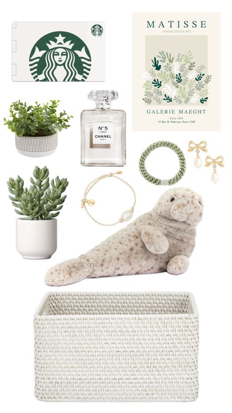 #pinterest #green #sagegreen #beige #gift #basket #aesthetic #giftbasket #birthday #present Cute Birthday Baskets, Gift Basket Aesthetic, Basket Aesthetic, Birthday Baskets, Jellycat Stuffed Animals, Birthday Basket, Birthday Gift Baskets, Cute Birthday, Birthday Present