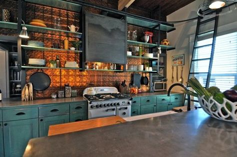 8 Shining Examples of Tin Tiles in the Kitchen — Look We Love Subtle Backsplash, Metal Wall Paneling, Teal Kitchens, Southwest Cabin, Tin Tile Backsplash, Spanish Casa, American Tin Ceiling, Tin Ceilings, Backsplash Patterns