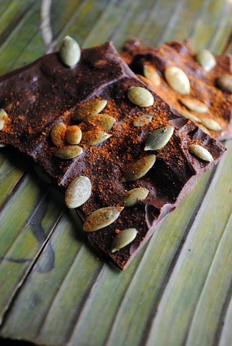 Spicy Chocolate Bark Spicy Chocolate, Chocolate Bark Recipe, Candy Bark, Mexican Chocolate, Bark Recipe, Chocolate Bark, Homemade Candies, Chocolate Chocolate, Easy Chocolate