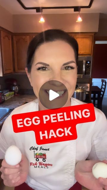 Janet Loughran on Instagram Hard Boiled Eggs Time, Hard Boiled Eggs Easy Peel, Peeling Boiled Eggs, Egg Skin, Easy Hard Boiled Eggs, Ramen Egg, Egg Hacks, Perfect Boiled Egg, Peeling Hard Boiled Eggs