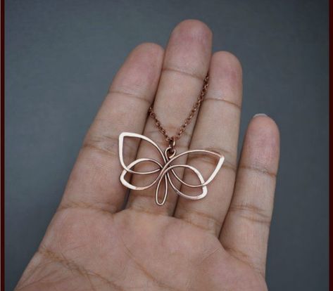 Wire Butterflies, Wire Wrapped Butterfly, Wired Pendants, Diy Pendants, Morganite Engagement Ring Set, Gold Diamond Wedding Rings, Wire Jewellery, Bijoux Fil Aluminium, Diy Jewelry Inspiration