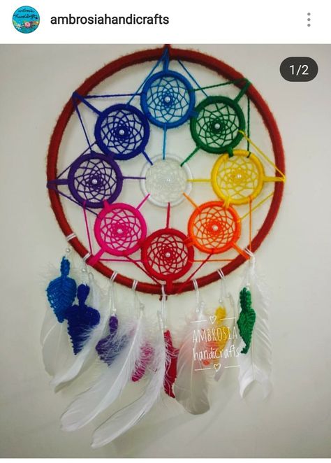 Rainbow Dreamcatcher, Diy Dream Catcher Tutorial, Dream Catcher Mandala, Dream Catcher Patterns, Dream Catcher Tutorial, Dream Catcher Mobile, Crochet Wall Art, Dreamcatcher Wallpaper, Retro Crafts