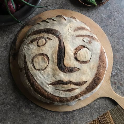 The edible art of sourdough faces – in pictures | Art and design | The Guardian Bread Scoring Patterns, Bread Head, Bread Scoring, Pain Sans Gluten, Bread Art, Rustic Bread, Baked Bread, Sourdough Recipes, Artisan Bread