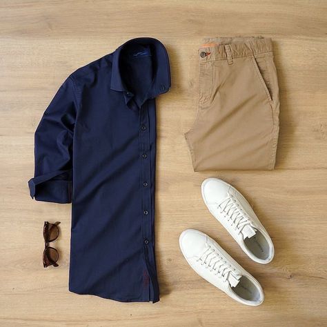 Mens College Fashion, Mens Outfits Dressy, Business Casual Attire For Men, Guys Fashion Casual, Mens Smart Casual Outfits, Mens Business Casual Outfits, Classy Outfits Men, Mens Casual Outfits Summer, Smart Casual Men