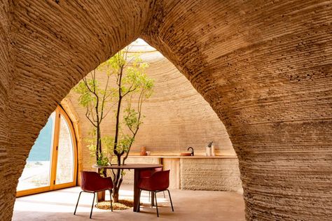 Smart Houses, 3d Printed House, Invisible Cities, Clay Houses, Architecture Magazines, Earth Homes, Eco House, Sustainable Home, Affordable Housing