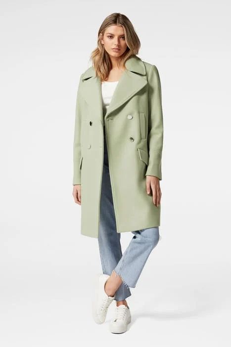 TANYA COAT PISTACHIO | Online Outlet | Otrium Outfit Reference, Spring Summer 23, Outfit 2023, Coat Outfit, Pistachio Green, Green Coat, Neutral Fashion, Coat Outfits, Forever New