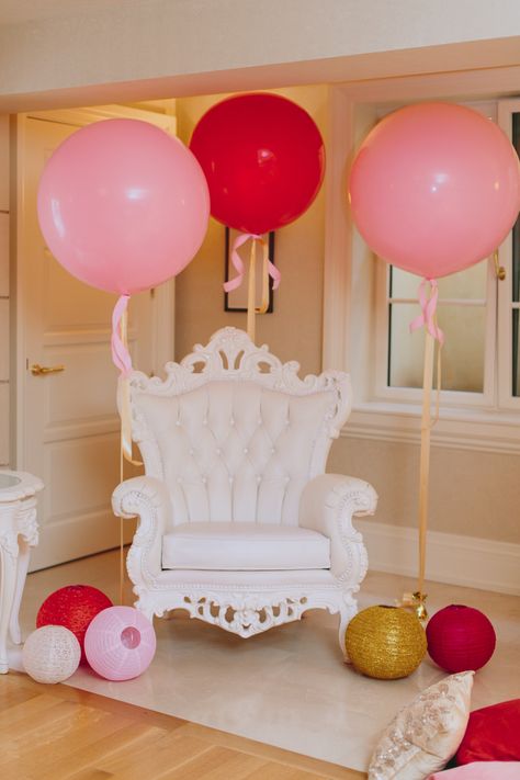 Mango Wedding, Baby Shower Chair, Birthday Chair, Baby Photography Backdrop, Birthday Party Theme Decorations, Shower Chair, Big Balloons, Perfect Baby Shower, Baby Shower Fall