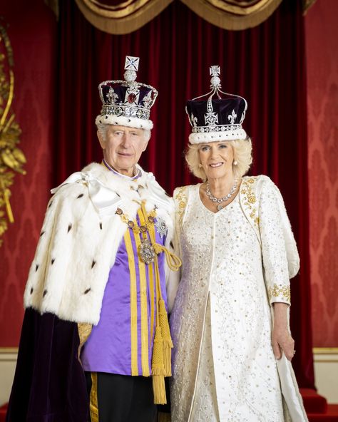 King Charles and Queen Camilla wear crowns and regalia in new official Coronation portraits | Tatler Princ Harry, Queen's Coronation, Imperial State Crown, Timothy Laurence, Diana Krall, Prins William, Prins Harry, Bacolod, Queen Consort