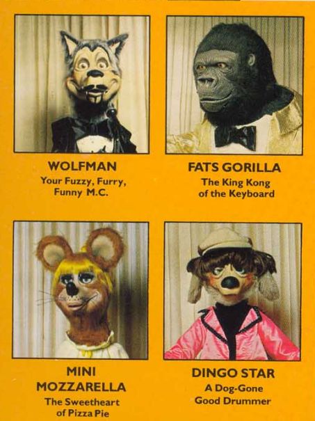 Rockafire Explosion, Showbiz Pizza, Rubber Face, Chuck E Cheese, Fnaf Movie, Wolf Pack, King Kong, Puppets, Cyberpunk