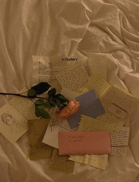 Love Note Aesthetic Vintage, Love Letters Astethic, Vision Board Pictures Self Love, Love Asethics, Vintage Love Letters Aesthetic, Acts Of Service Love Language Aesthetic, Pauline Core, Anna Core Aesthetic, Mona Core