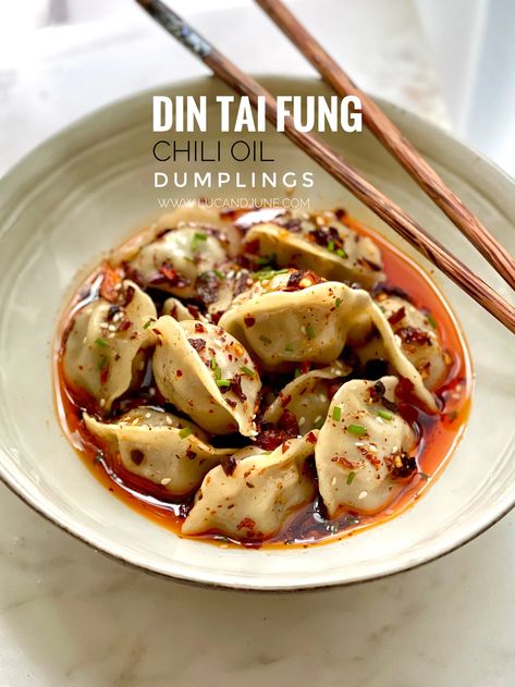 Homemade Din Tai Fung chili oil, the ultimate spicy flavor bomb! Wonton Sauce Recipe, Tai Food Recipes, Spicy Noodles Recipe, Spicy Sauce Recipe, Chili Oil Recipe, Xiao Long Bao, Best Dumplings, Chili Sauce Recipe, Din Tai Fung