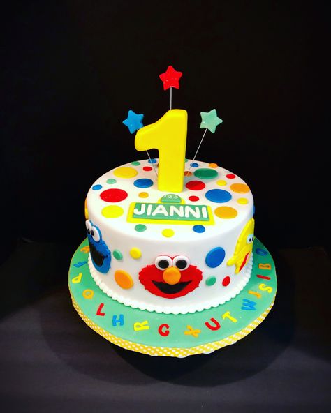 Sesame Street 2nd Birthday Cake, Sesame Street 2nd Birthday, Sesame Street Birthday Cake, Sesame Street Birthday Cakes, Elmo Birthday Cake, Sesame Street Cake, 2nd Birthday Cake, Swiss Buttercream, Elmo Cake