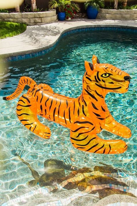 Glitter Tiger Pool Float Big Pool Floats, Funny Pool Floats, Cute Pool Floats, Summer Pool Floats, Pool Float Storage, Giant Pool Floats, Pool Floats For Kids, Baby Pool Floats, Unicorn Pool Float