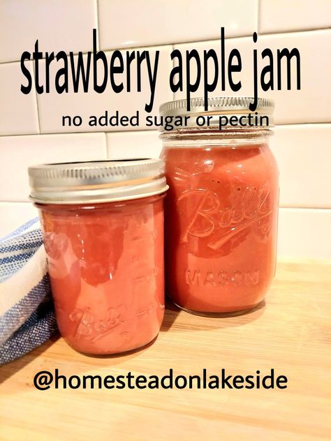 Strawberry Apple Jelly Recipe, Strawberry Apple Jam, Microwave Jam, Apple Jam Recipe, Making Strawberry Jam, Apple Pie Jam, Jam Homemade, Strawberry Food, Canning Jam Recipes