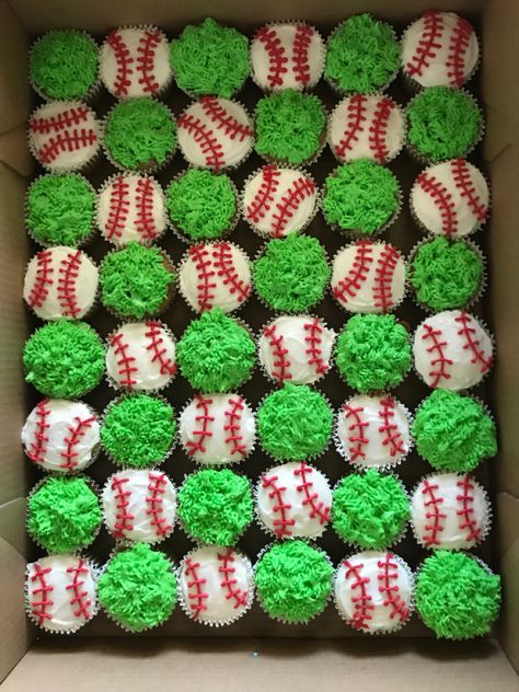 Grass Cupcakes, Baseball Theme Birthday Party, Baseball Snacks, Baseball Cupcakes, Baseball Theme Birthday, Baseball First Birthday, Sports Banquet, Baseball Cake, Baseball Drills