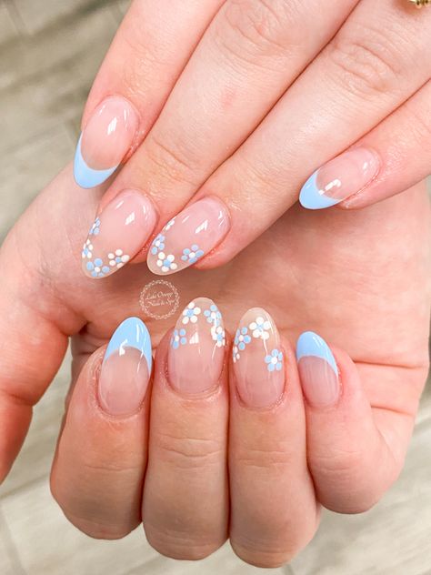 Light Baby Blue Nails, Baby Blue Nails Ideas, Cute Blue Nails, Blue Nails Ideas, Light Blue Nail, Light Blue Nail Designs, Blue And White Nails, Light Blue Nails, Baby Blue Nails