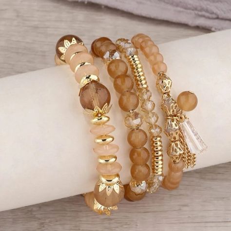 Stackable Bracelets Beaded, Pretty Bracelet Colors, Tan Bracelets, Beaded Bracelets Ideas, Sunstone Bracelet, Bracelet Beading, Bracelet Stacks, Bracelets Ideas, Trending Bracelets