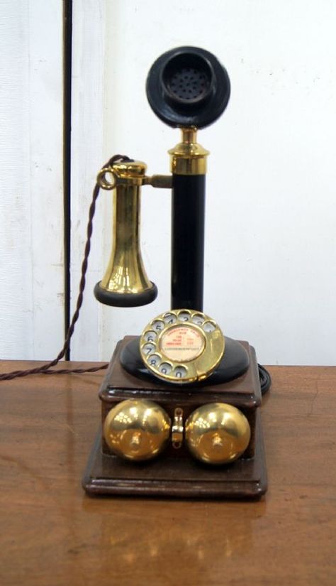 A GOOD ORIGINAL ENGLISH CANDLESTICK PHONE Candlestick Phone, Retro Phones, Candlestick Telephone, Tre Kunst, Antique Things, Antique Phone, Antique Telephone, Crazy House, Gothic Furniture