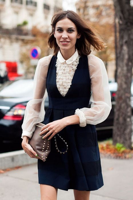 Alexa Chung in a ruffled tuxedo blouse and dark pinafore dress | Pinafores + Overalls | Girlfriend is Better Alexa Chung Style, Alex Turner, Pinafore Dress, Alexa Chung, Style Crush, Looks Chic, Look Vintage, 가을 패션, Mode Inspiration