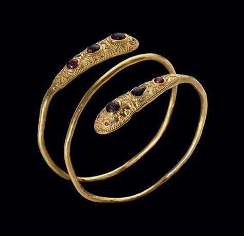 AN EASTERN ROMAN OR SARMATIAN GOLD, GARNET AND GLASS BRACELET | CIRCA LATE 1ST-2ND CENTURY A.D. | 1st Century, Ancient Art & Antiquities | Christie's Ancient Roman Jewelry, Ancient Jewels, Eastern Roman, Roman Jewelry, Ancient Jewellery, Historical Jewellery, Medieval Jewelry, Snake Jewelry, Ancient Jewelry