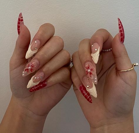 Red 3d Nails, Nail Art Vermelho, Red Nail Art, Vintage Nails, Different Nail Designs, Cherry Nails, Red Nail Designs, Exotic Nails, Bling Acrylic Nails