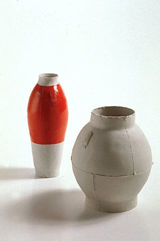 Hella Jongerius Chinese Vase Decor, Long Vases, Wood Objects, Vases Decor Ideas, Ceramic Photography, Ceramics Pottery Vase, Big Vases, Concrete Vases, Marble Vase