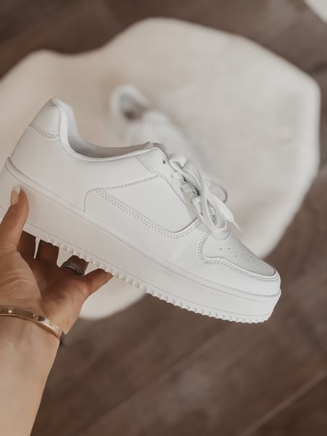 Air Force 1 Sage Low, Air Force Ones, Low Sneakers, Nike Cortez Sneaker, Air Force 1, Air Force, Sneakers Nike, Force, Sneakers