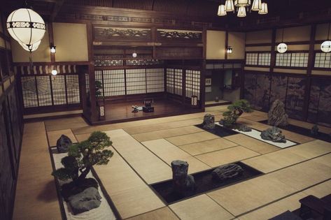 Japanese Castle Interior, Japanese Home Design, Japanese Style House, Traditional Japanese House, Japanese Castle, Japan Architecture, Modern Asian, Asian Architecture, Castles Interior