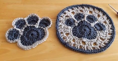 Paw Crochet, Stitch Crafts, Crochet Waffle Stitch, Doilies Crafts, Popular Crochet, Rose Crafts, Cup Coasters, Flowers Crochet, Masks Crafts