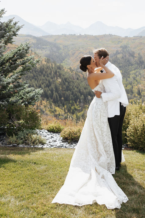 Romantic lace wedding ballgown, mountain top venue Wedding Dress In Mountains, Wedding Dresses Mountain Wedding, Fall Mountain Wedding Dress, Colorado Wedding Photos, Mountain Wedding Fall, Mountain Wedding Dresses, Mountain Chic Wedding, Modern Mountain Wedding, Wedding Gown Design