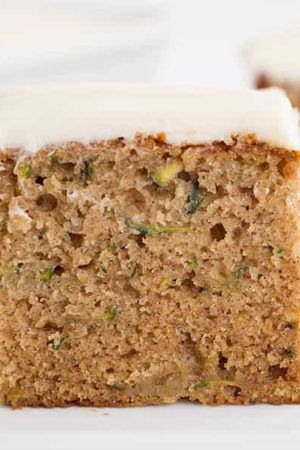 Zucchini Bundt Cake With Cream Cheese Frosting, Spiced Zucchini Cake, Zucchini Cake With Cream Cheese Frosting, Zucchini Spice Cake, Zucchini Ideas, Zucchini Cake Recipe, Zucchini Desserts, Zucchini Cakes, Spiced Zucchini