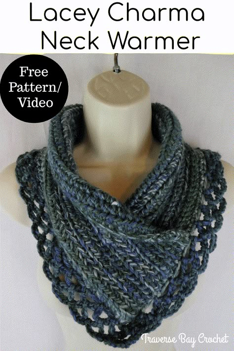 Bernat Softee Chunky Yarn, Crochet Cowl Free Pattern, Crochet Neck Warmer, شال كروشيه, Crochet Cowl Pattern, Crochet Scarf Pattern Free, Crochet Geek, Scarf Crochet Pattern, Crochet Cowl