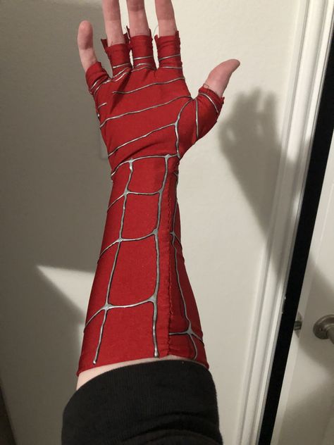 Aesthetic Spiderman Costume, Spider Man Fit Aesthetic, Spider Man Outfits Ideas Aesthetic, Spider Man Jacket Aesthetic, Spider Man Accessories, Spider Man Cosplay Aesthetic, Spiderman Outfit, Silly Shirt, Marvel Merchandise